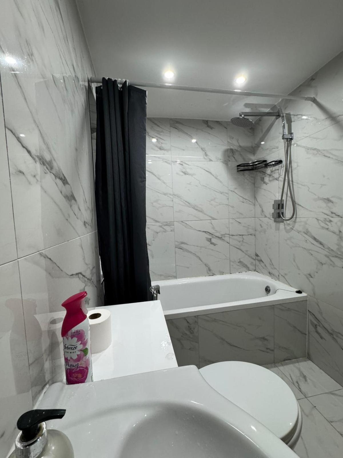 Perfect Stay Near Manchester Airport Wythenshawe Exterior foto