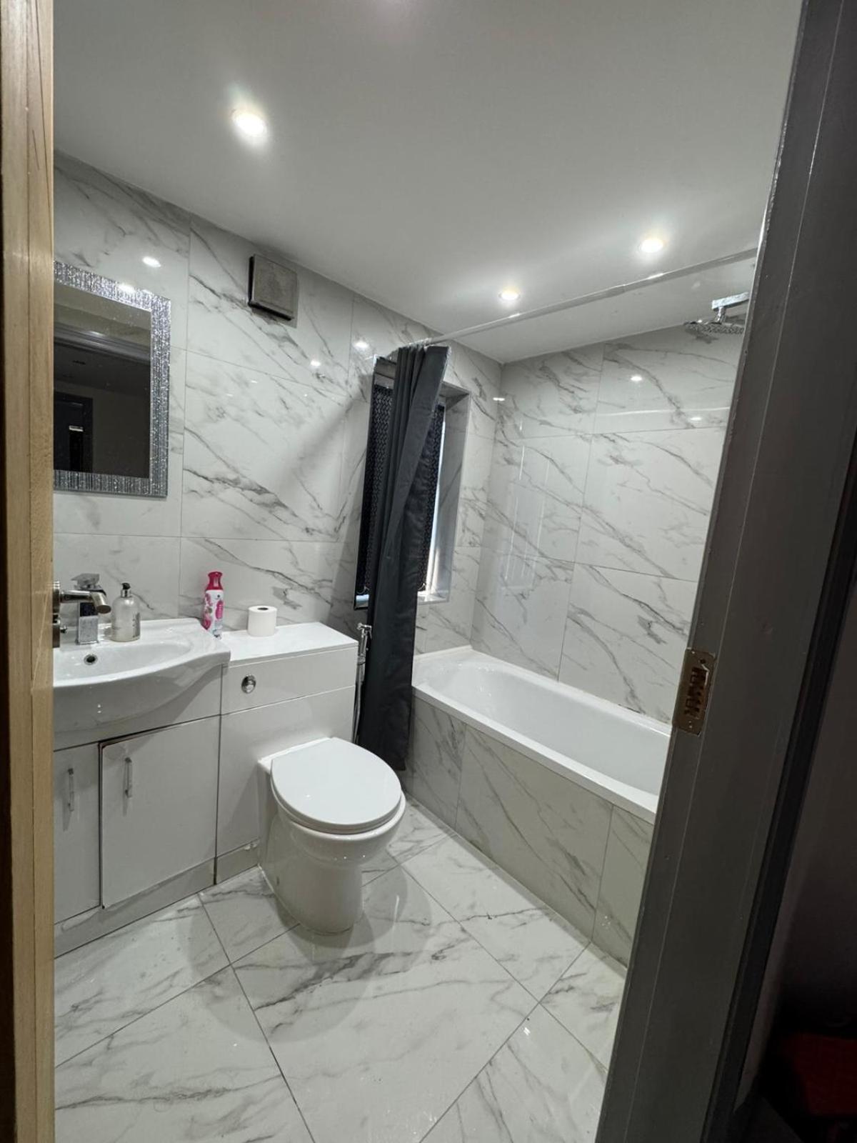 Perfect Stay Near Manchester Airport Wythenshawe Exterior foto